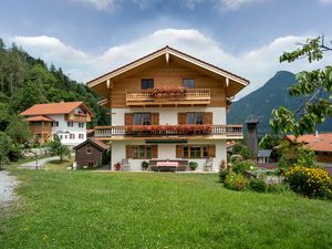 19119449-Ferienwohnung-5-Oberaudorf-300x225-3