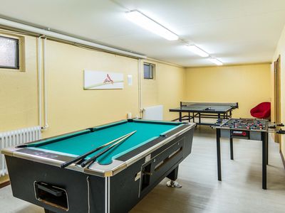 Ferienwohnanlage-Oberaudorf-Gemeinschaftsflächen-Spiel-Billards-Tischtennis-Tischfußball