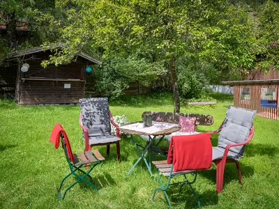 Gemütlicher Garten mit Liegewiese
