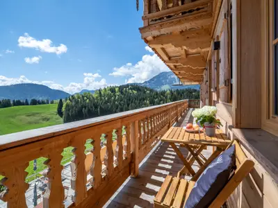 Berggasthof Bichlersee Balkon mit Blick in die Berge