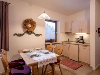 Küche mit Essbereich