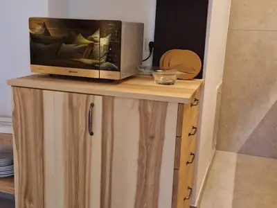 Multifunktions-Mikrowelle & Internetradio DAB+