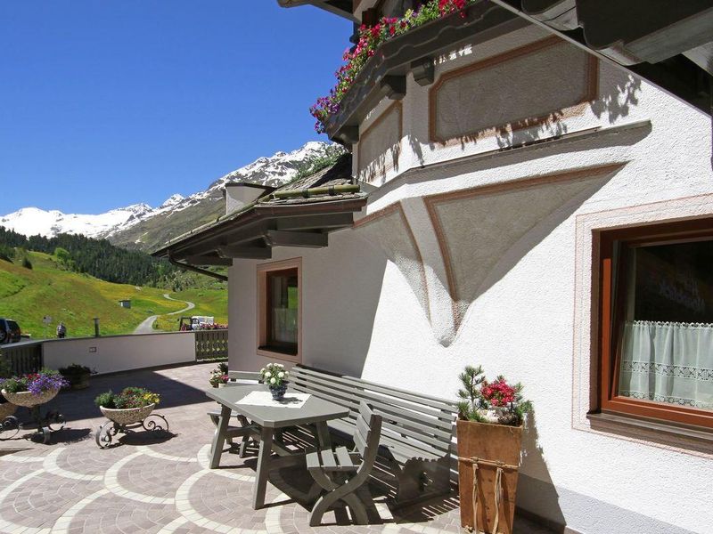 22486841-Ferienwohnung-3-Obergurgl-800x600-2