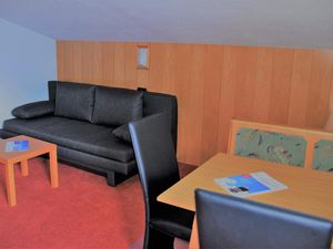 2608759-Ferienwohnung-5-Obergurgl-300x225-4