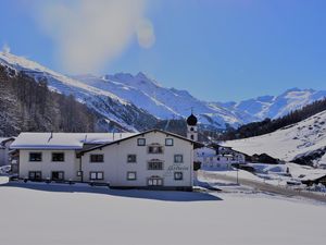 2608759-Ferienwohnung-5-Obergurgl-300x225-1