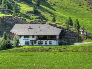 2609337-Ferienwohnung-6-Obergurgl-300x225-1