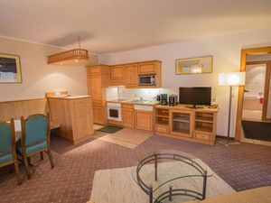 2608018-Ferienwohnung-5-Obergurgl-300x225-2