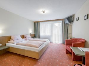 23832774-Ferienwohnung-2-Obergurgl-300x225-4