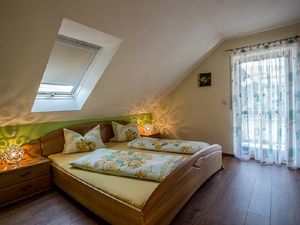 21661755-Ferienwohnung-3-Oberharmersbach-300x225-4