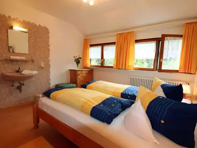 Photo, INSIDE, OUTSIDE