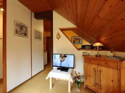 Photo, INSIDE, OUTSIDE