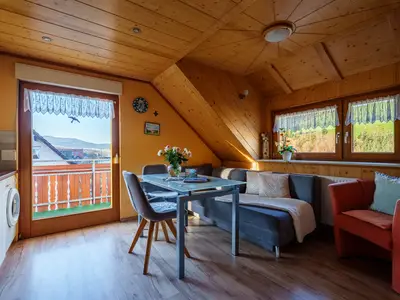 Photo, INSIDE, OUTSIDE