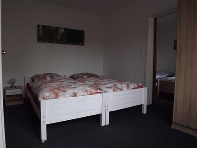 18306822-Ferienwohnung-7-Oberhausen-800x600-2