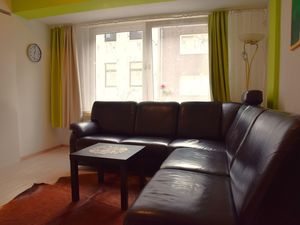 23960280-Ferienwohnung-4-Oberhausen-300x225-4