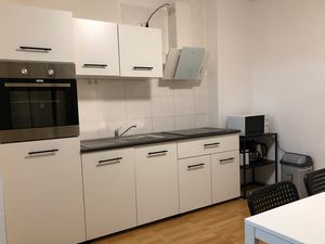 23585897-Ferienwohnung-6-Oberhausen-300x225-4