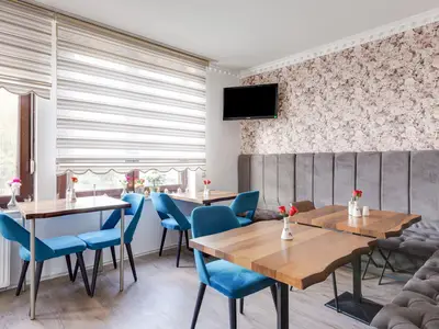 DiningRoom