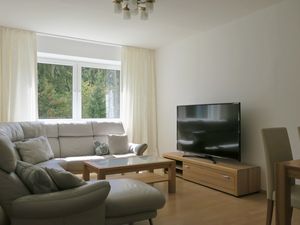 23174665-Ferienwohnung-4-Oberhof-300x225-1