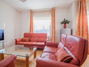 21626693-Ferienwohnung-4-Oberhof-300x225-3