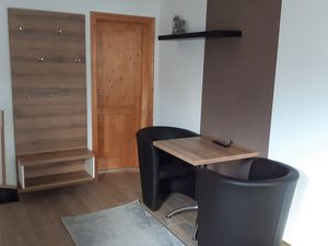 17888824-Ferienwohnung-2-Oberhof-300x225-2