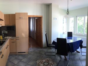 17888870-Ferienwohnung-6-Oberhof-300x225-3