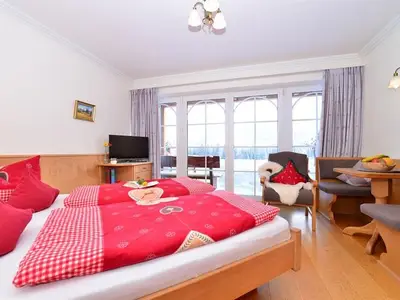 Ferienwohnung für 4 Personen (60 m²) in Bad Hindelang 1/10