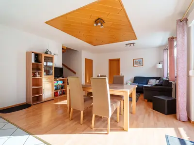 Photo, INSIDE, OUTSIDE