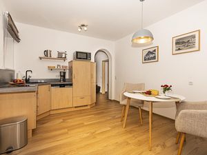 23539812-Ferienwohnung-2-Obermaiselstein-300x225-1