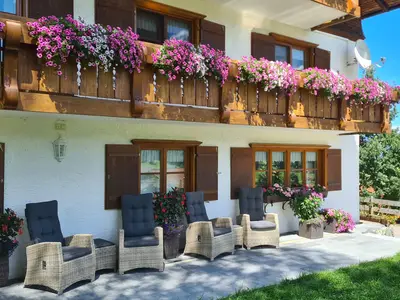 Haus Alpenblick - gemütliche Terrasse