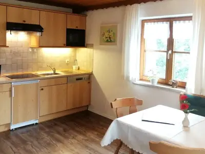 Ferienwohnung 2 Küchenzeile Esstisch