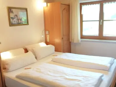 fewo-herrenberg-schlafzimmer-1