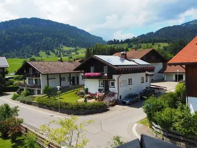 Ferienwohnung für 3 Personen (60 m²) in Obermaiselstein 9/10