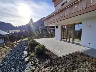 Blick auf Terrasse Ferienwohnung Buind Hisle