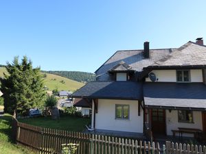 Ferienwohnung für 3 Personen (60 m²) ab 69 € in Oberried