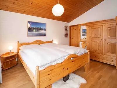 Ferienwohnung für 6 Personen in Obersaxen Affeier 8/10