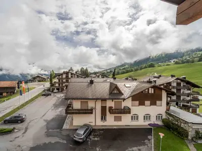 Ferienwohnung für 6 Personen in Obersaxen Affeier 3/10