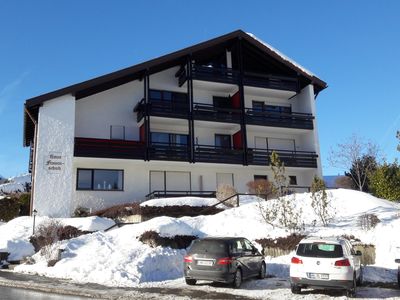 Haus Frauenschuh im Schnee