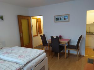 23690550-Ferienwohnung-3-Oberstaufen-300x225-5