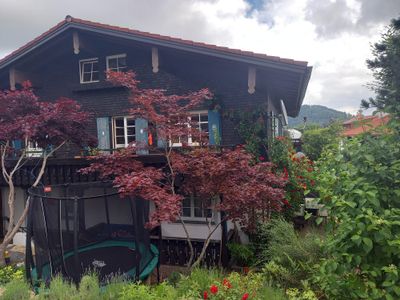 Trampolin im Garten