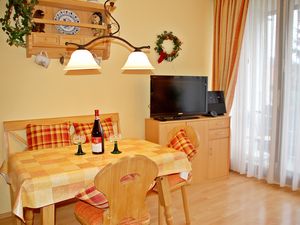 22125909-Ferienwohnung-4-Oberstaufen-300x225-4