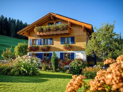 Haus Gorbach am Morgen