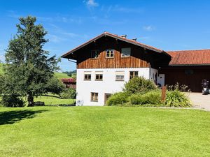 23096553-Ferienwohnung-4-Oberstaufen-300x225-1