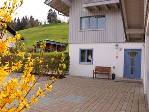 24027811-Ferienwohnung-2-Oberstaufen-300x225-1