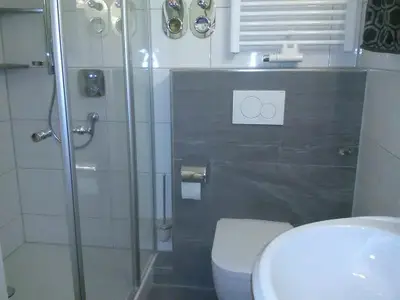 Bad/Dusche/WC