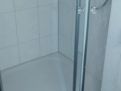 Neue Dusche
