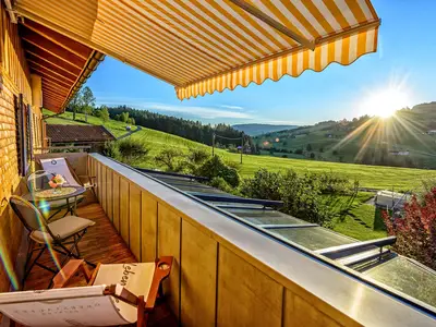 Sonnenuntergang auf dem Balkon