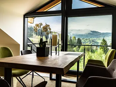 Ferienwohnung für 4 Personen (150 m²) in Oberstaufen 1/10