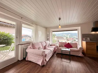 Ferienwohnung für 4 Personen (75 m²) in Oberstaufen 1/10