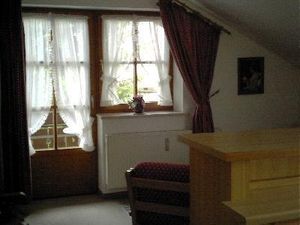 22379701-Ferienwohnung-4-Oberstdorf-300x225-3