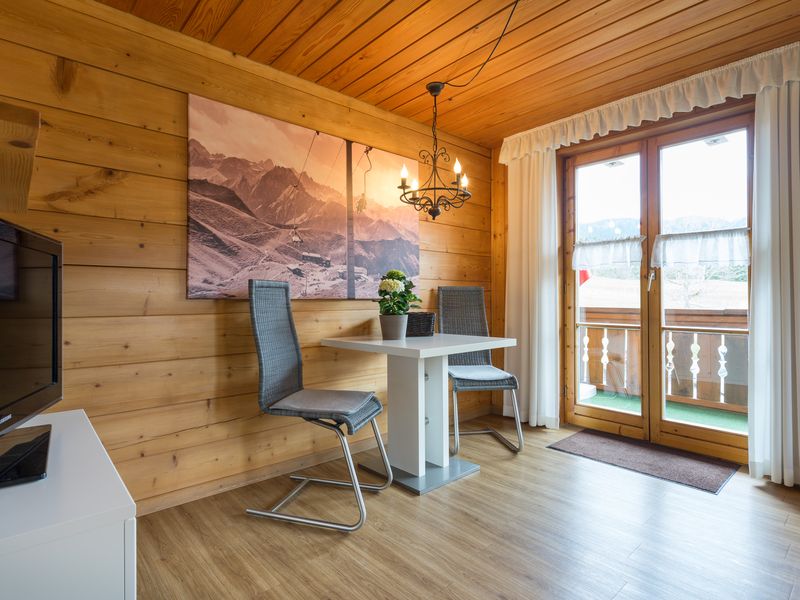 19377996-Ferienwohnung-3-Oberstdorf-800x600-0