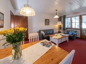 19490031-Ferienwohnung-3-Oberstdorf-300x225-2